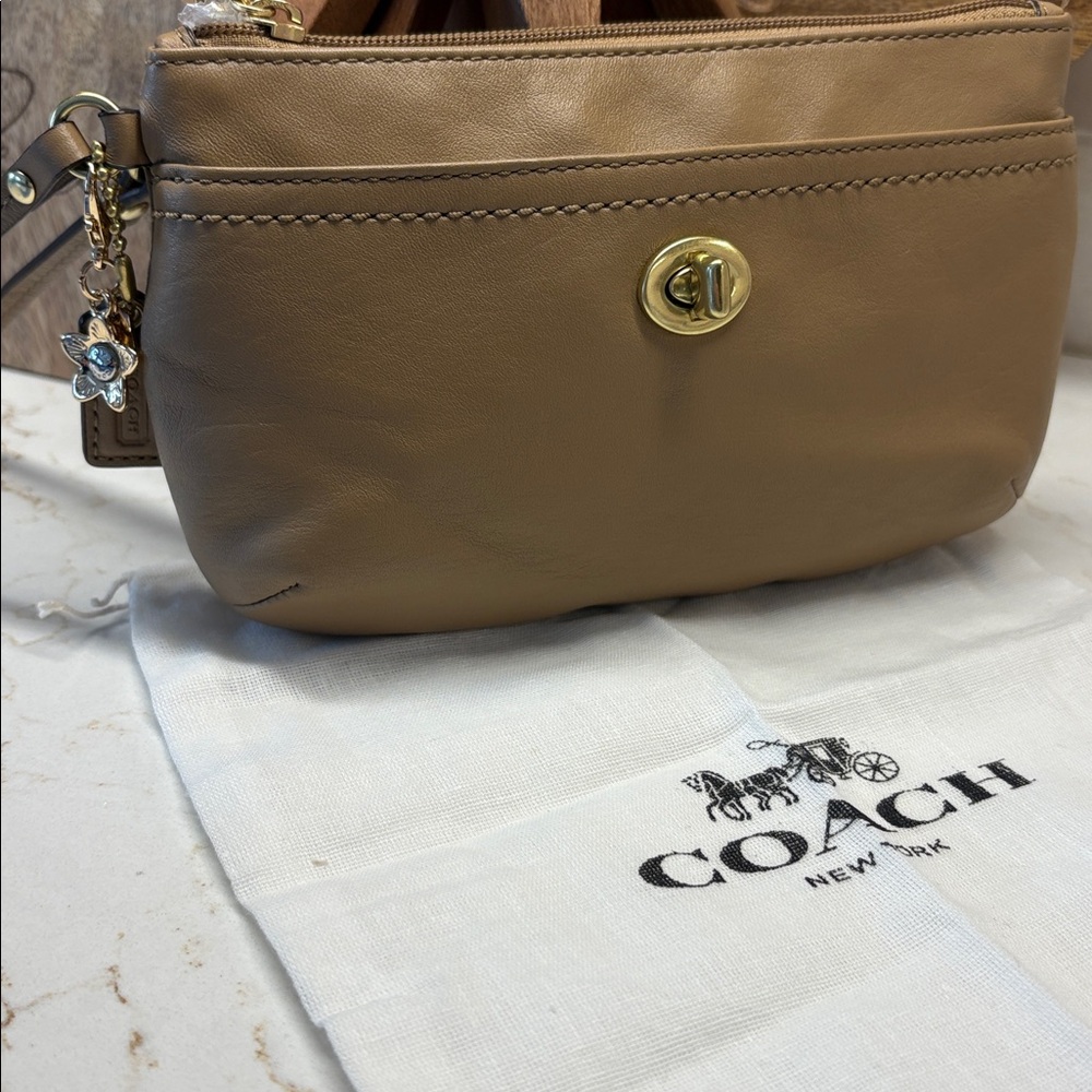 Coach Leather Wristlet Holds a Phone EUC